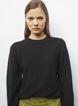 PLEATED LONG SLEEVE KNIT TOP DEEP BLACK