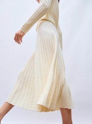 DEL. BRAID. STITCH KNIT SKIRT NATURAL