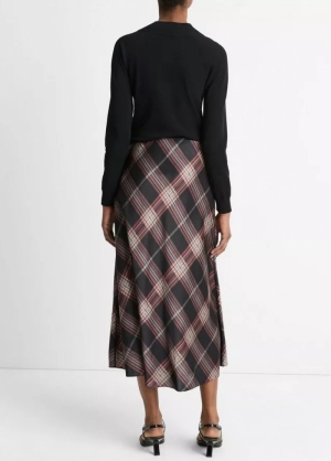 PLAID SHAPED HEM SLIP SKIRT 687VPL