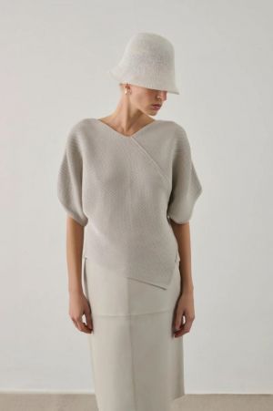 PUL1603ESSAOURA GRIS PALE